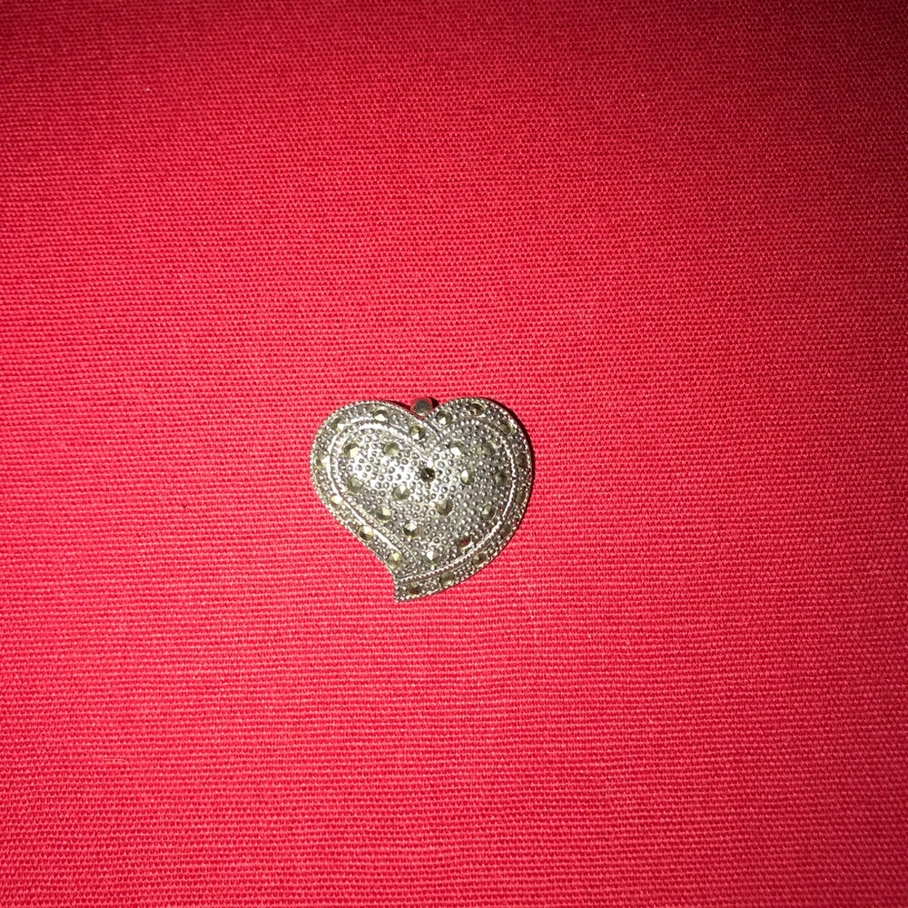 Heart Pendant - Picture 6 of 8